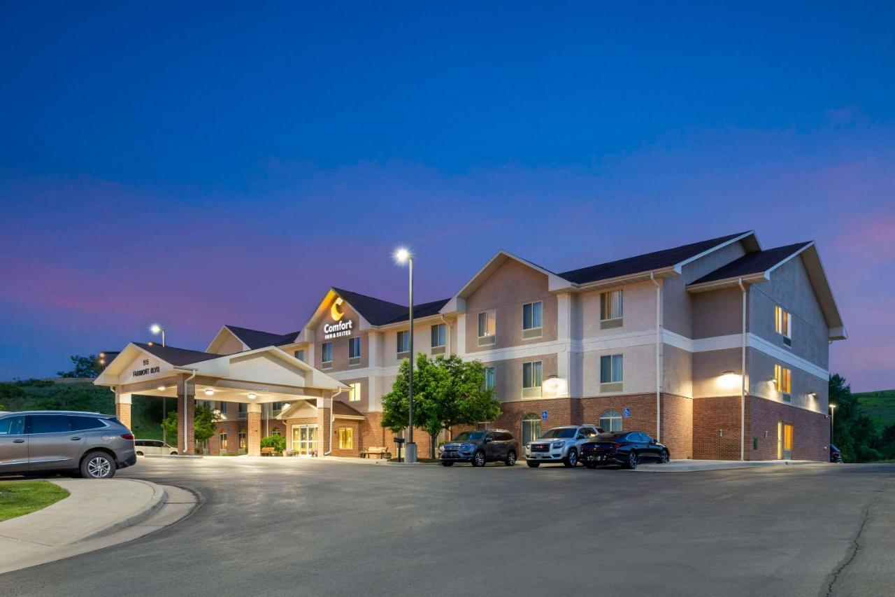 Comfort Inn & Suites Rapid City Exterior photo