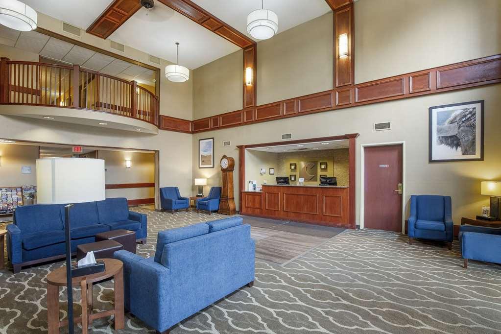 Comfort Inn & Suites Rapid City Interior photo